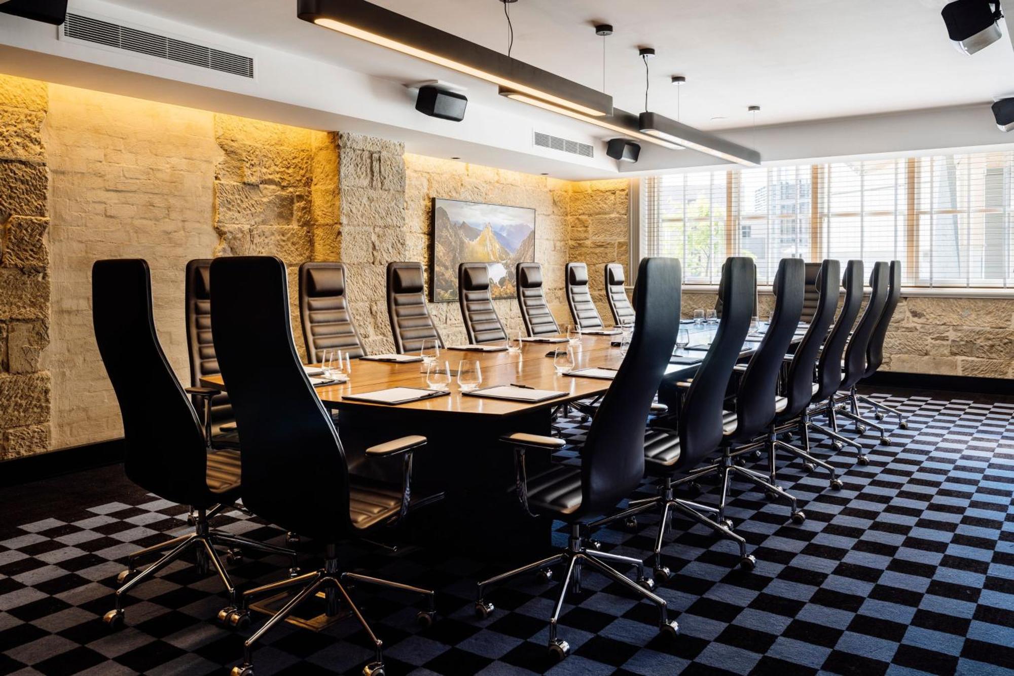 The Tasman, A Luxury Collection Hotel, Hobart Esterno foto Boardroom at the London School of Economics